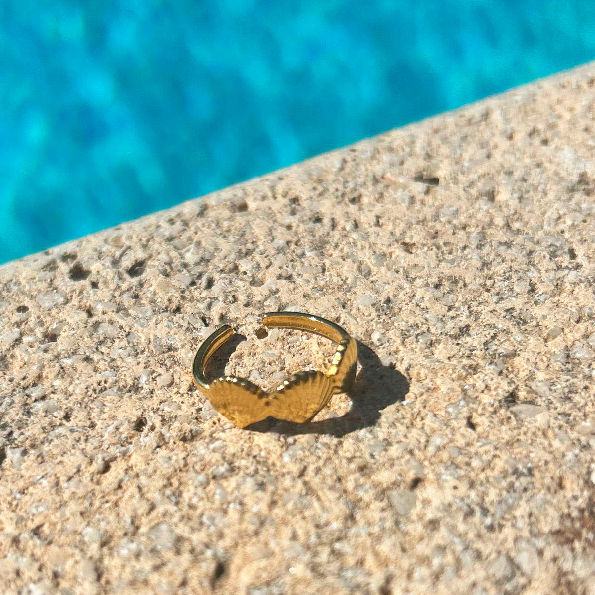 De Mar Shell Ring - Gold