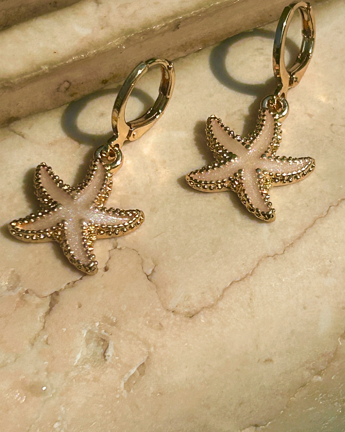 Starfish Huggie Earrings - Sand